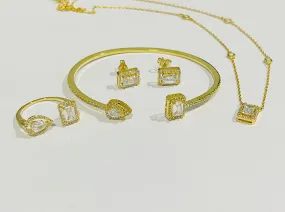 4 In One High Quality Gold Plated Earring Set Earrings Necklace Ring Clover Jewelry Set For Women S4459962 4 In One High Quality Gold Plated Earring Set Earrings Necklace Ring Clover Jewelry Set For Women S4459962