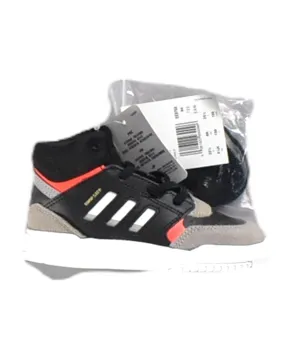 Adidas Sneakers 3T (EU25) Adidas Sneakers 3T (EU25)