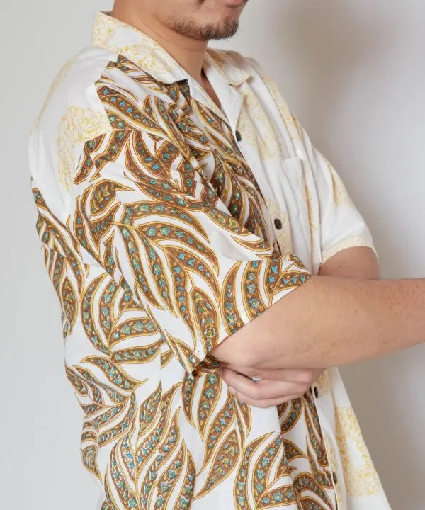 Block Pirnt Open Collar Shirt