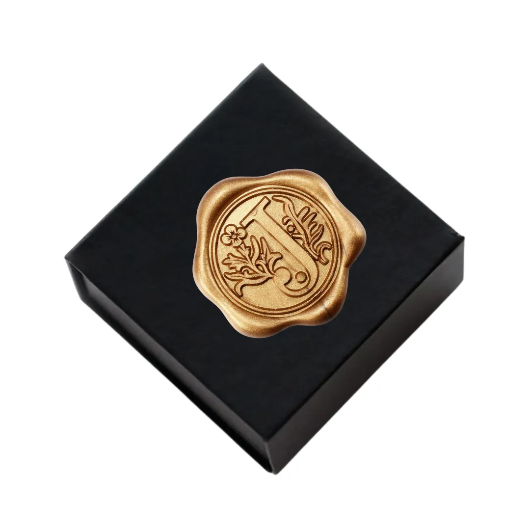 Hammered Center 18K Yellow Gold Designer Ring For Men | 6mm