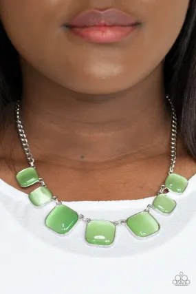 Paparazzi Aura Allure - Green Paparazzi Aura Allure - Green