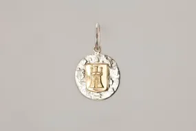 Queendom Pendant/Clickem Queendom Pendant/Clickem
