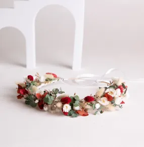 Red Canary Grass, Daisies and Preserved Eucalyptus Wildflfower Crown With Sea Lavender Red Canary Grass, Daisies and Preserved Eucalyptus Wildflfower Crown With Sea Lavender