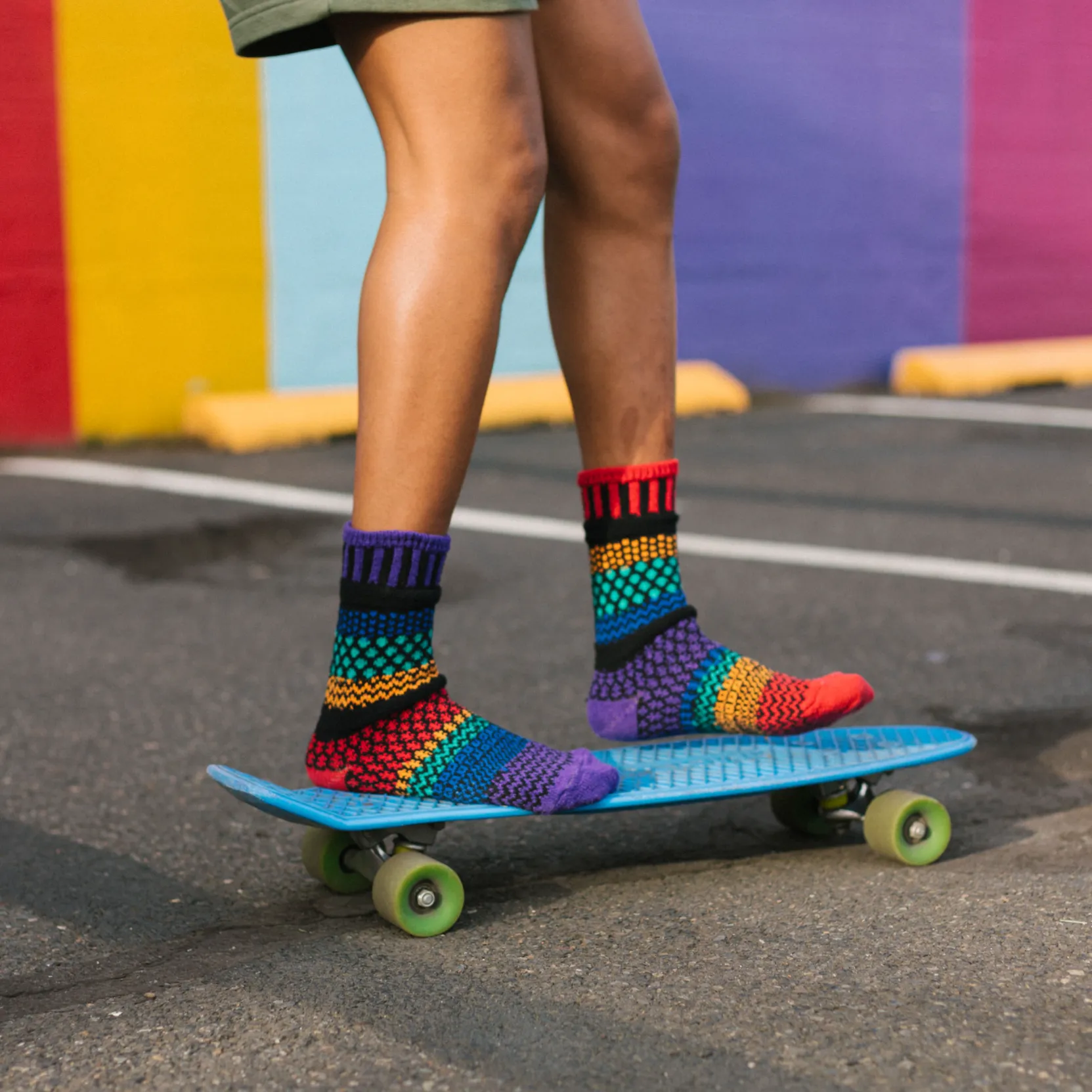 Solmate Adult Crew Gemstone Socks
